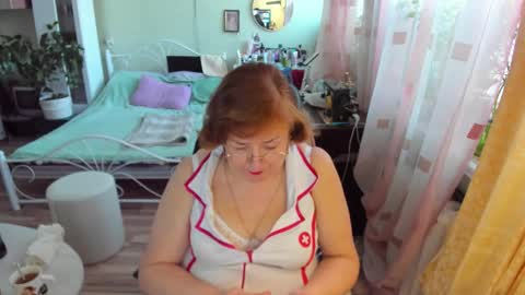 Flowerlower online show from February 13, 2026, 6:42 am