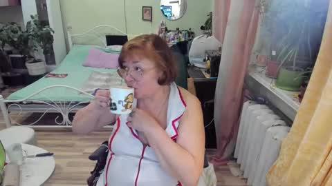 Flowerlower online show from February 13, 2026, 6:48 pm