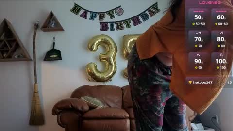 Snapshot of forestdarling chatting on February 13, 2026, 11:12 pm forestdarling online show from February 13, 2026, 11:12 pm