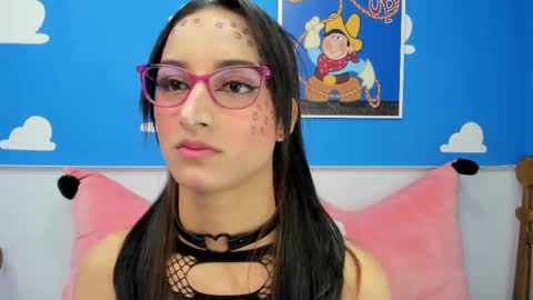 Loren online show from September 11, 2025, 10:59 am