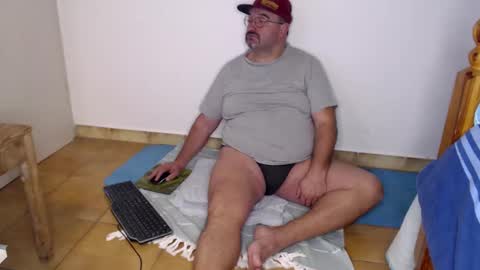 Snapshot of fraboys chatting on February 5, 2026, 6:07 am Fraboys online show from February 5, 2026, 6:07 am