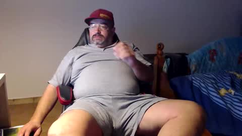 Snapshot of fraboys chatting on February 16, 2026, 6:09 am Fraboys online show from February 16, 2026, 6:09 am