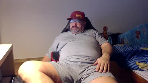 Snapshot of fraboys chatting on February 21, 2026, 7:42 am Fraboys online show from February 21, 2026, 7:42 am