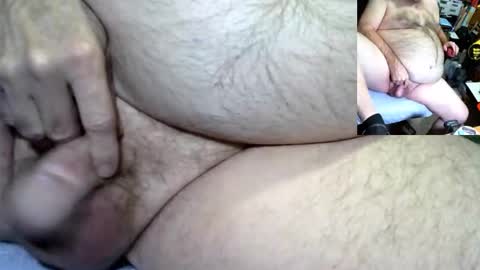 Snapshot of fracker69 chatting on February 1, 2026, 4:49 pm Fracker online show from February 1, 2026, 4:49 pm