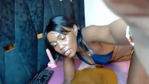 Snapshot of frianmak chatting on December 16, 2024, 9:41 pm Frian online show from December 16, 2024, 9:41 pm