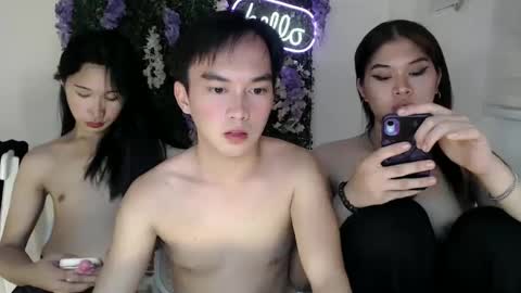 Snapshot of fuckboy_zachxx chatting on February 13, 2025, 1:37 pm online show from February 13, 2025, 1:37 pm