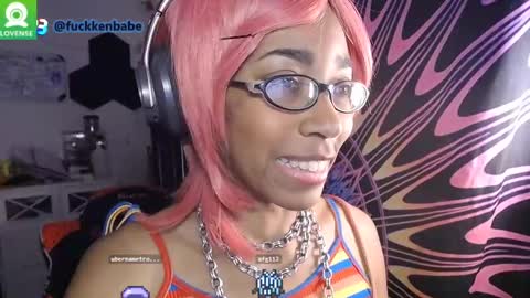 Snapshot of fuckkenbabe chatting on December 20, 2024, 11:26 pm Babe online show from December 20, 2024, 11:26 pm