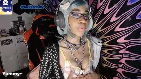 Snapshot of fuckkenbabe chatting on March 2, 2025, 4:07 am Babe online show from March 2, 2025, 4:07 am