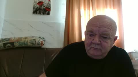 Snapshot of fullballs6 chatting on February 19, 2026, 6:53 am fullballs6 online show from February 19, 2026, 6:53 am