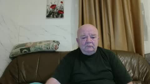 Snapshot of fullballs6 chatting on February 22, 2026, 3:40 am fullballs6 online show from February 22, 2026, 3:40 am