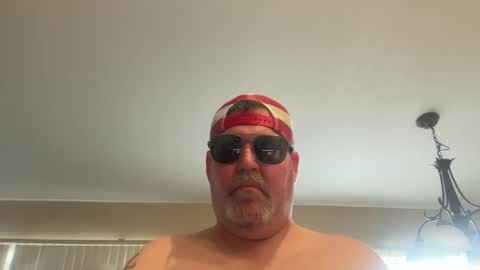 Snapshot of funcoltscouple24 chatting on February 23, 2026, 2:58 pm ChillCouple online show from February 23, 2026, 2:58 pm