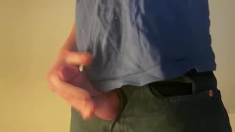 Snapshot of g00nerr chatting on February 1, 2025, 8:37 pm g00nerr online show from February 1, 2025, 8:37 pm