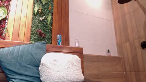 Snapshot of gabriell_ramirez_ chatting on January 30, 2025, 6:46 am gabriell_ramirez_ online show from January 30, 2025, 6:46 am