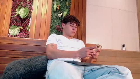 Snapshot of gabriell_ramirez_ chatting on February 22, 2025, 3:45 am gabriell_ramirez_ online show from February 22, 2025, 3:45 am