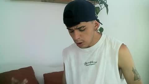 Gael Garca online show from February 15, 2026, 7:43 pm