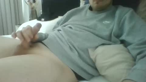 Snapshot of geilegozer123 chatting on October 23, 2025, 1:43 pm geilegozer123 online show from October 23, 2025, 1:43 pm