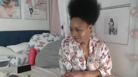 The Empress online show from February 6, 2026, 5:56 am