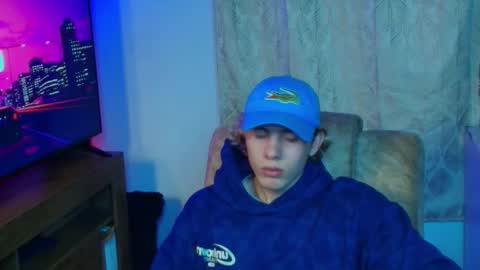 Snapshot of gemdominus chatting on February 3, 2026, 10:15 pm Gem Dominus online show from February 3, 2026, 10:15 pm