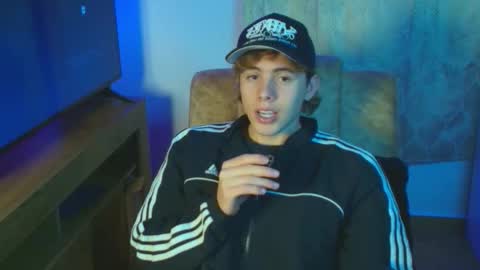 Snapshot of gemdominus chatting on February 11, 2026, 2:16 am Gem Dominus online show from February 11, 2026, 2:16 am