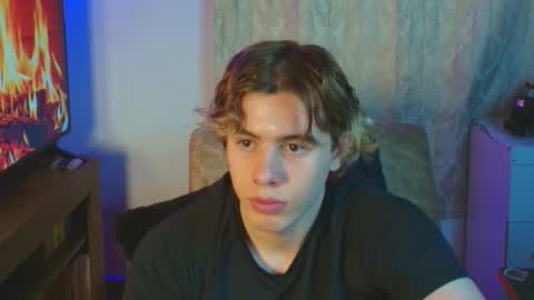 Snapshot of gemdominus chatting on February 20, 2026, 12:40 am Gem Dominus online show from February 20, 2026, 12:40 am