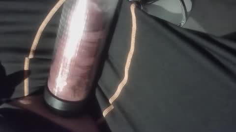 geranimo431374 online show from January 14, 2026, 4:40 am