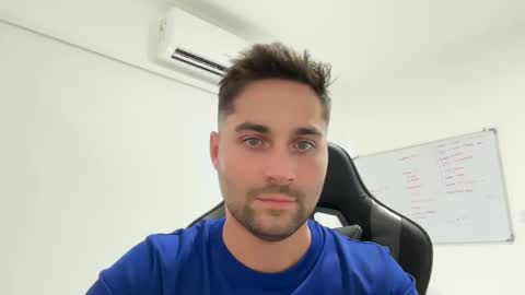 Snapshot of german_pecol chatting on March 6, 2025, 8:27 pm german_pecol online show from March 6, 2025, 8:27 pm