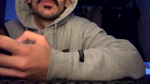 Snapshot of germanlatino02 chatting on December 15, 2025, 7:40 pm teo online show from December 15, 2025, 7:40 pm