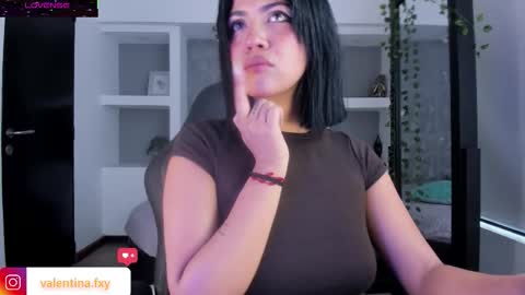 Gia online show from February 6, 2026, 4:43 pm