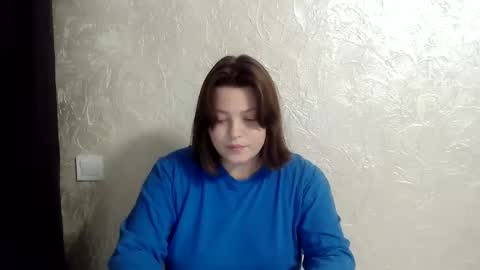 Snapshot of girl_leya chatting on January 5, 2026, 9:18 pm girl_leya online show from January 5, 2026, 9:18 pm