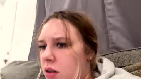 glitterem60 online show from December 20, 2024, 12:52 am