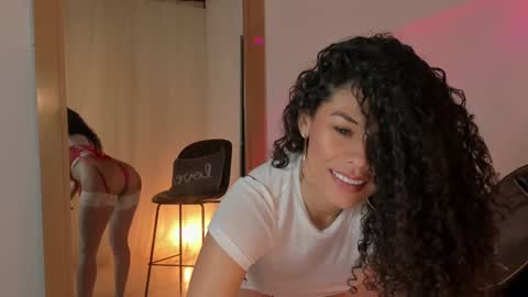 Snapshot of goddes_helena chatting on February 18, 2025, 2:49 am Elena online show from February 18, 2025, 2:49 am