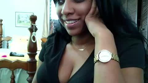 Snapshot of goddess_xandra_xquisite chatting on March 3, 2025, 3:31 pm Xandra The Goddess online show from March 3, 2025, 3:31 pm