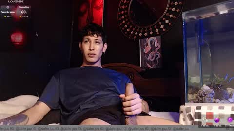 Snapshot of godly_huan chatting on February 5, 2026, 11:31 pm HUAN online show from February 5, 2026, 11:31 pm