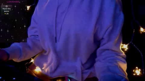 godpphire online show from December 14, 2025, 10:03 pm