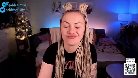 Snapshot of golden_miki chatting on December 14, 2024, 6:24 am Shy in the streets but a freak in the sheets online show from December 14, 2024, 6:24 am