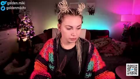 Snapshot of golden_miki chatting on December 22, 2024, 1:12 am Shy in the streets but a freak in the sheets online show from December 22, 2024, 1:12 am