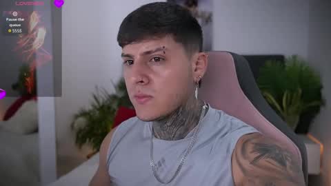 goldenatlasx online show from February 3, 2026, 1:04 am