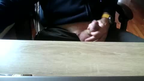 Snapshot of goldstar71 chatting on March 2, 2026, 12:01 pm goldstar71 online show from March 2, 2026, 12:01 pm