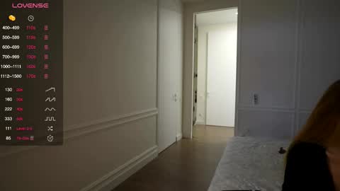 gooodgirlhere online show from October 10, 2025, 10:36 am