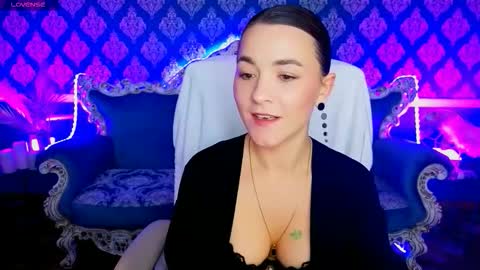 gracefulmichelle online show from February 24, 2026, 2:15 pm