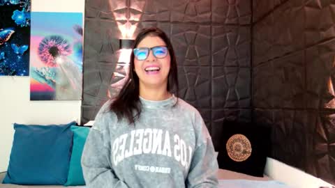 Snapshot of graceymilf999 chatting on February 1, 2026, 12:04 pm Gracey Milf online show from February 1, 2026, 12:04 pm