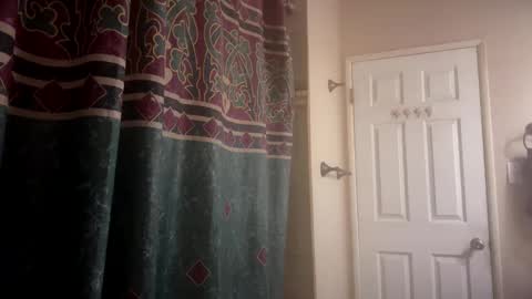 Snapshot of greatest166 chatting on January 7, 2025, 5:22 am mike Stienburg online show from January 7, 2025, 5:22 am