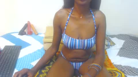 Snapshot of greatnipplesxx chatting on March 11, 2025, 12:33 am greatnipplesxx online show from March 11, 2025, 12:33 am