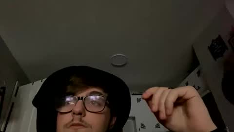 Snapshot of greeneyedmechanic chatting on February 24, 2025, 3:44 am GreenEyedMechanic online show from February 24, 2025, 3:44 am