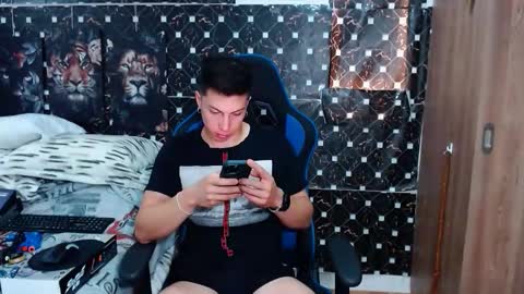 griego01 online show from February 7, 2026, 5:27 pm