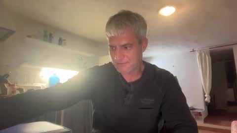 guardiannif_ online show from January 31, 2026, 8:07 pm