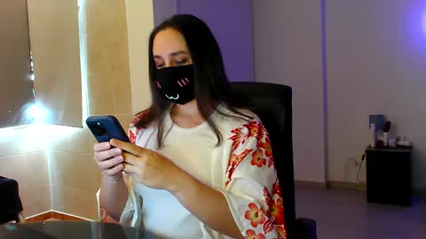 Snapshot of gummypeach chatting on January 13, 2025, 1:28 pm GummyPeach online show from January 13, 2025, 1:28 pm