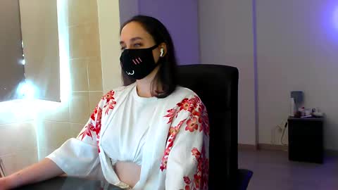 Snapshot of gummypeach chatting on January 14, 2025, 1:38 pm GummyPeach online show from January 14, 2025, 1:38 pm