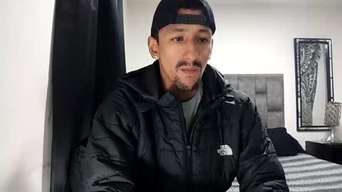 Snapshot of guykarim chatting on February 24, 2026, 7:06 am karim online show from February 24, 2026, 7:06 am