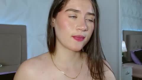 Snapshot of gwen_drew chatting on February 14, 2026, 3:31 pm Gwen Drew online show from February 14, 2026, 3:31 pm